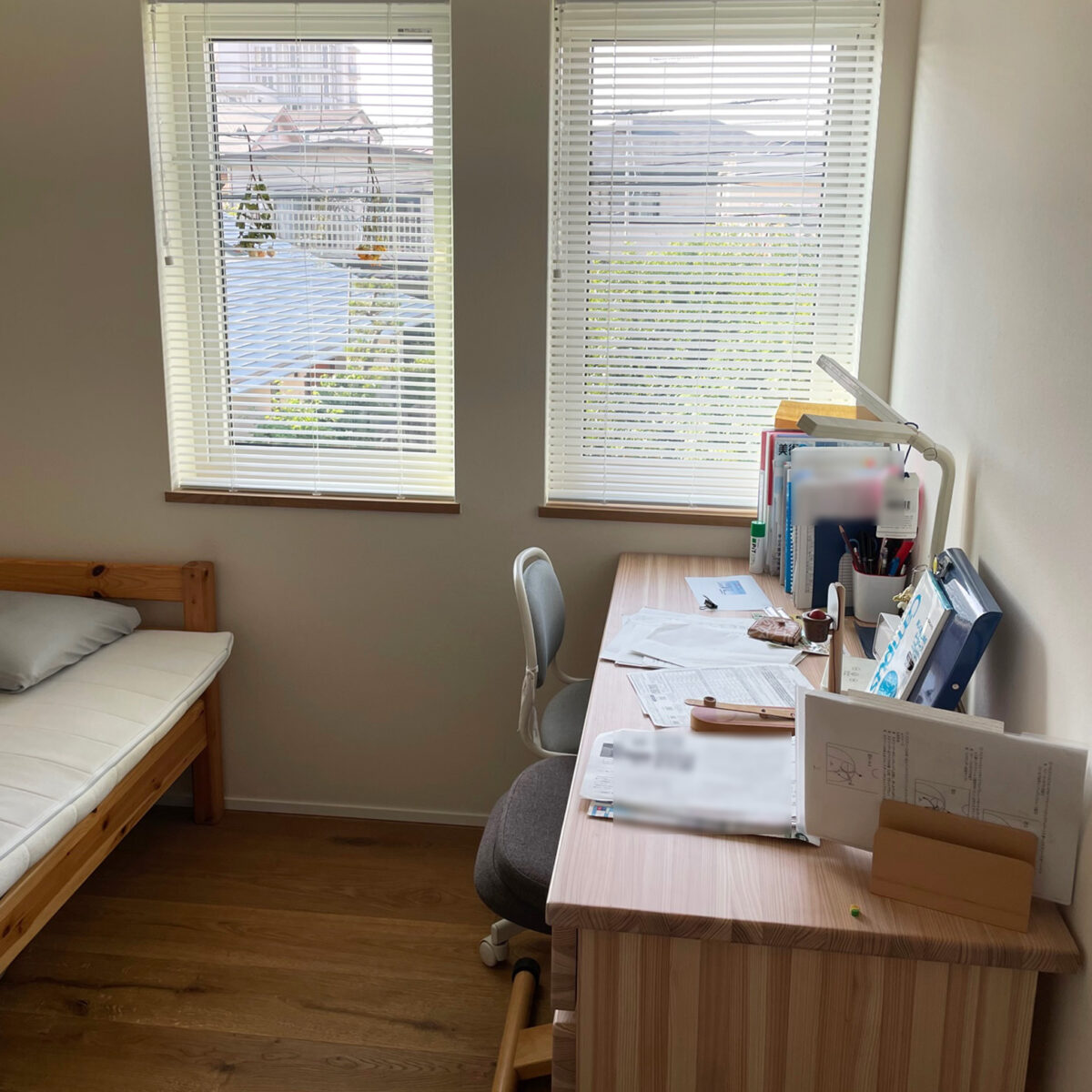 北側の子供部屋にアカリナミルキーを採用 - あかりラボ