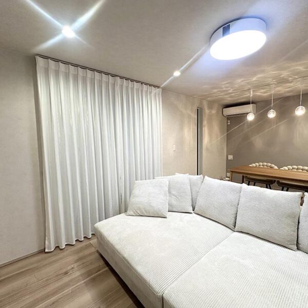 実際に生活していても外からの視線を気にすることなく快適です