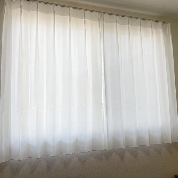 部屋が明るくなりました。大満足です。